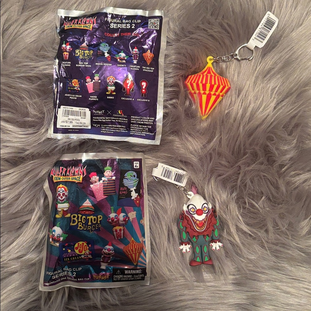 Killer Klowns from Outer Space Jojo & big top spaceship bag clips
